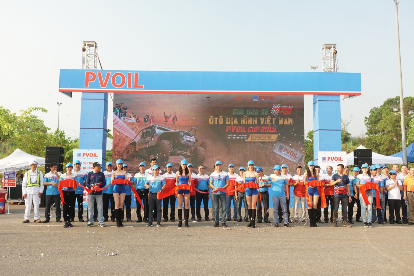 Lễ khai trương cây xăng lưu động PVOIL Zone