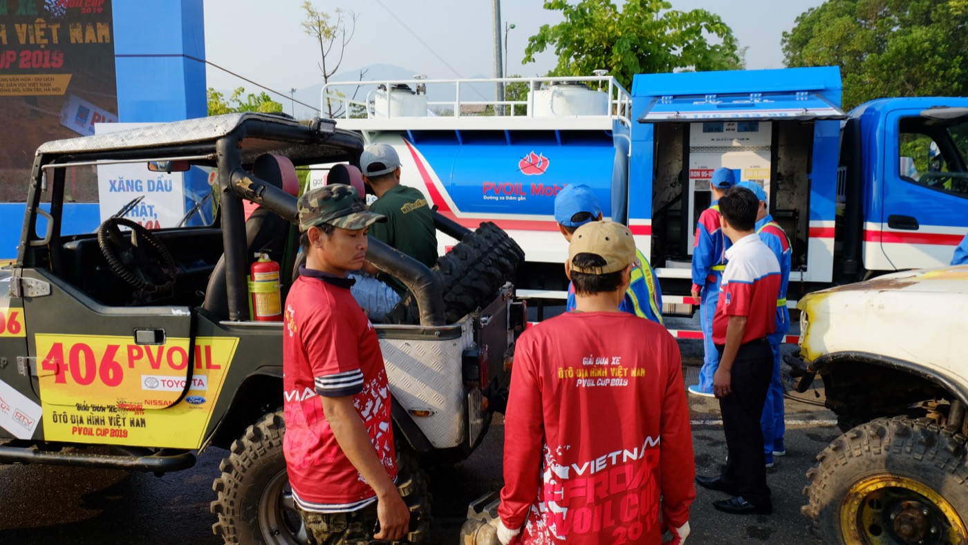 PVOIL tài trợ nhiên liệu cho các đội thi